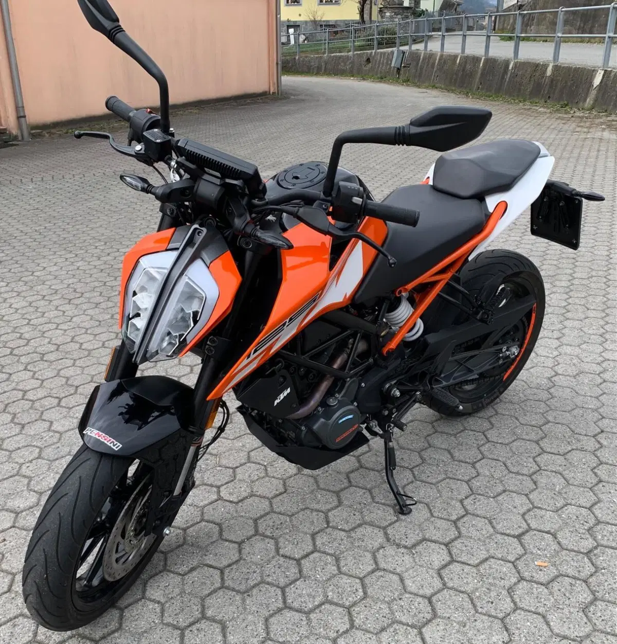 KTM 125 Duke ABS (2017 - 20) (2)
