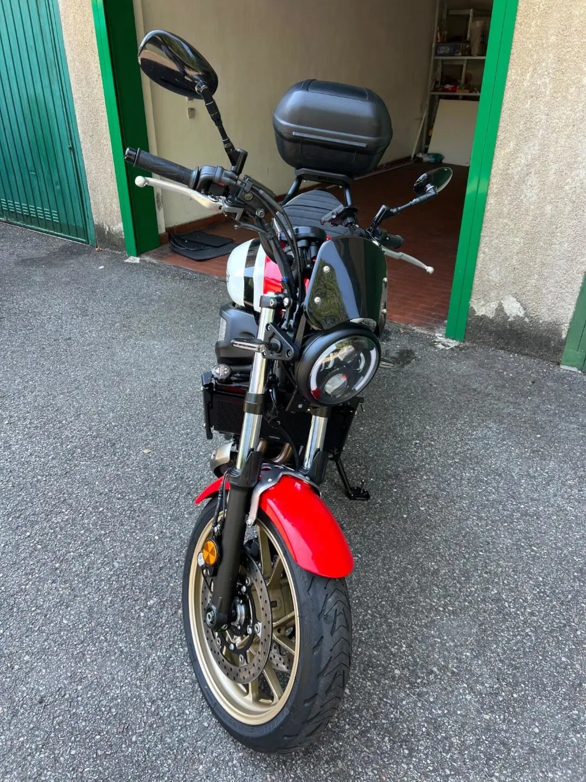 Yamaha XSR 700 XTribute (2021) (3)