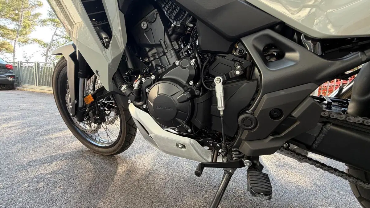 Honda Transalp XL750 (2026) (5)
