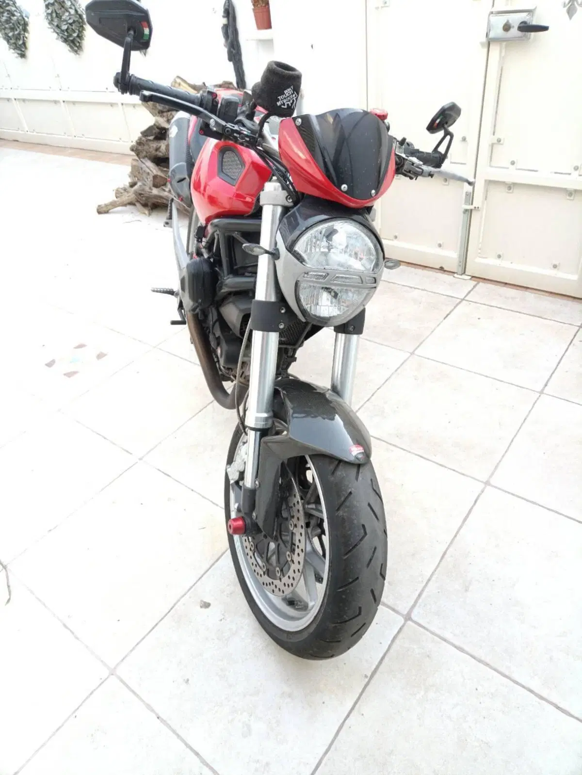 Ducati Monster 1100 (2009 -10) (4)