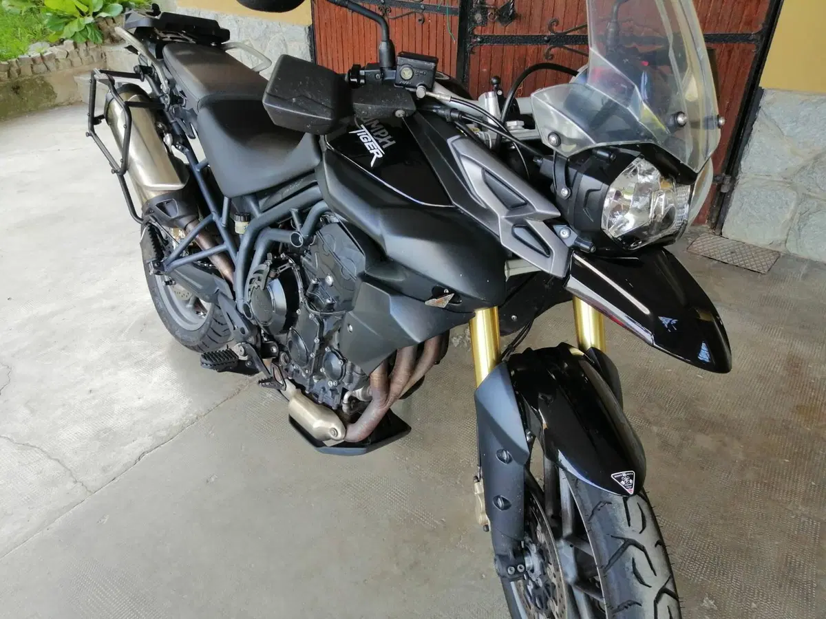 Triumph Tiger 800 ABS (2010 - 14) (2)