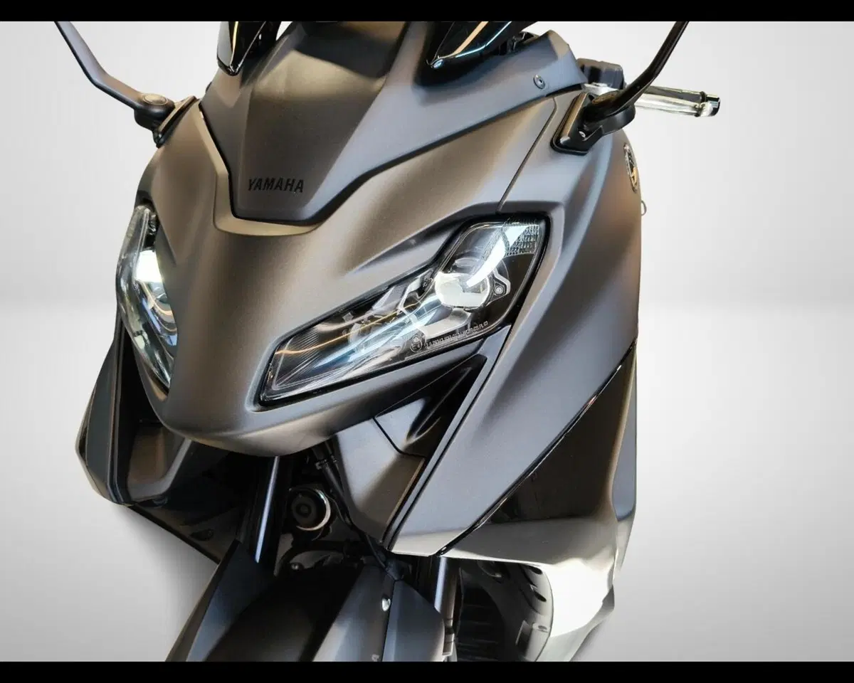 Yamaha T-Max 560 Tech Max (2022 - 24) (14)