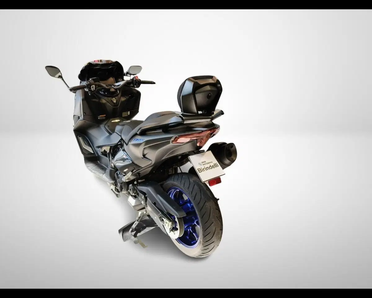 Yamaha T-Max 560 Tech Max (2022 - 24) (24)