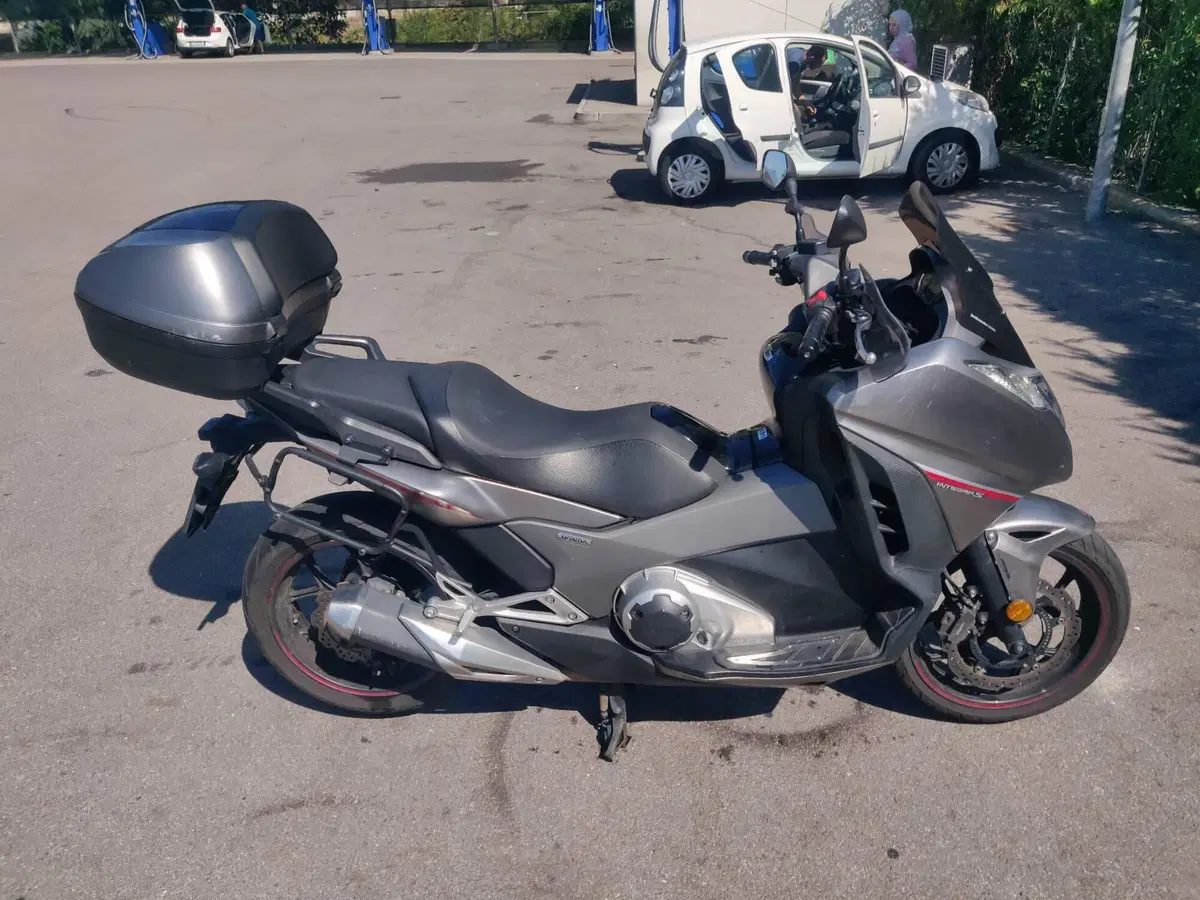 Honda Integra 750 DCT (2016 - 17) (7)