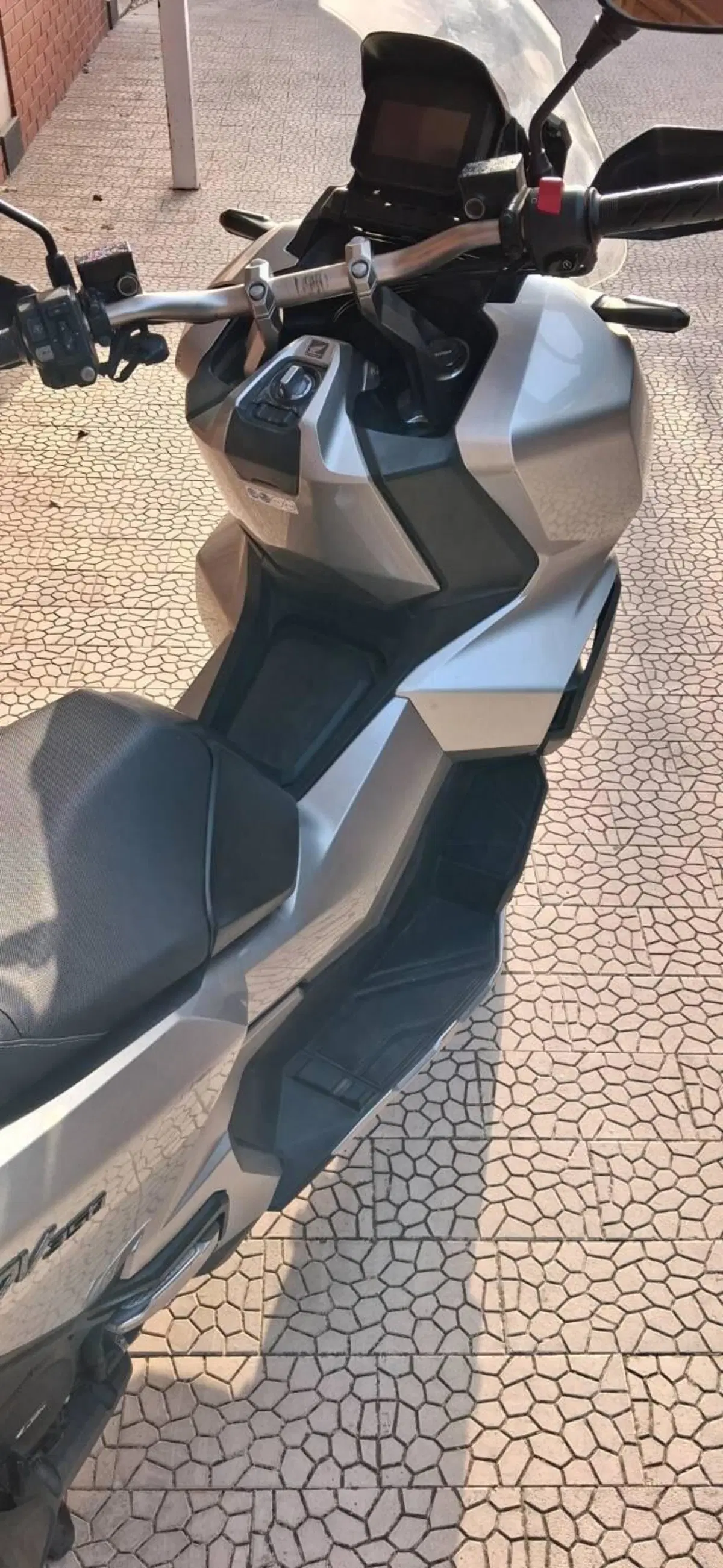 Honda ADV 350 (2022 - 24) (7)