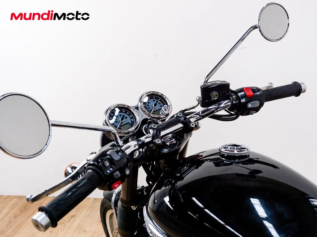 Triumph Bonneville T120 (2026) (11)