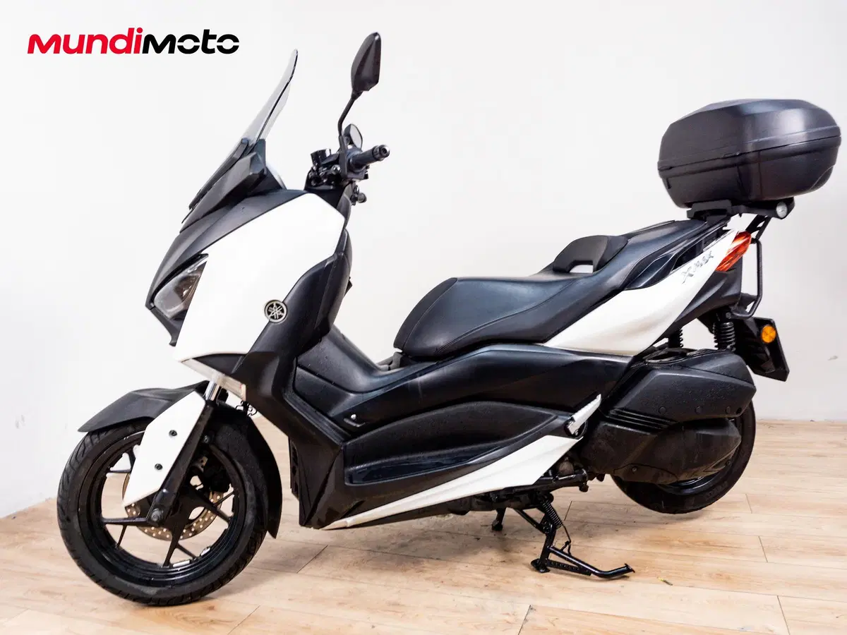 Yamaha X-Max 300 ABS (2017 - 20) (8)