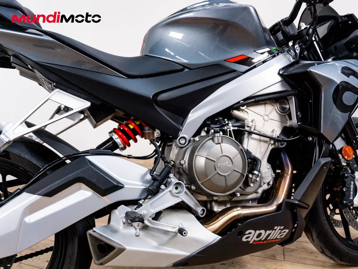 Aprilia Tuono 660 Factory (2025 - 26) (4)