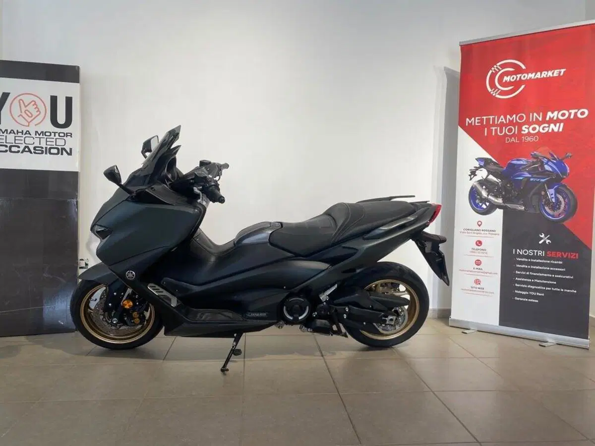 Yamaha T-Max 560 (2020 - 21) (2)