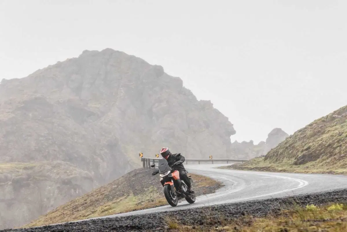 Norton Atlas 2026: lusso per tutti!? Il nostro test in Islanda [VIDEO e GALLERY] (15)