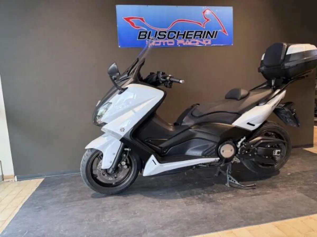Yamaha T-Max 530 (2012 - 14) (9)