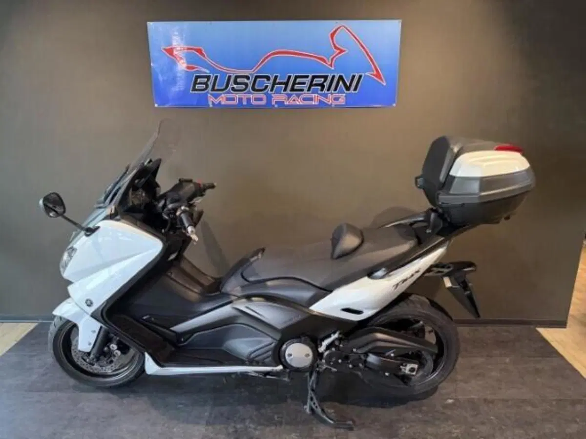 Yamaha T-Max 530 (2012 - 14) (10)