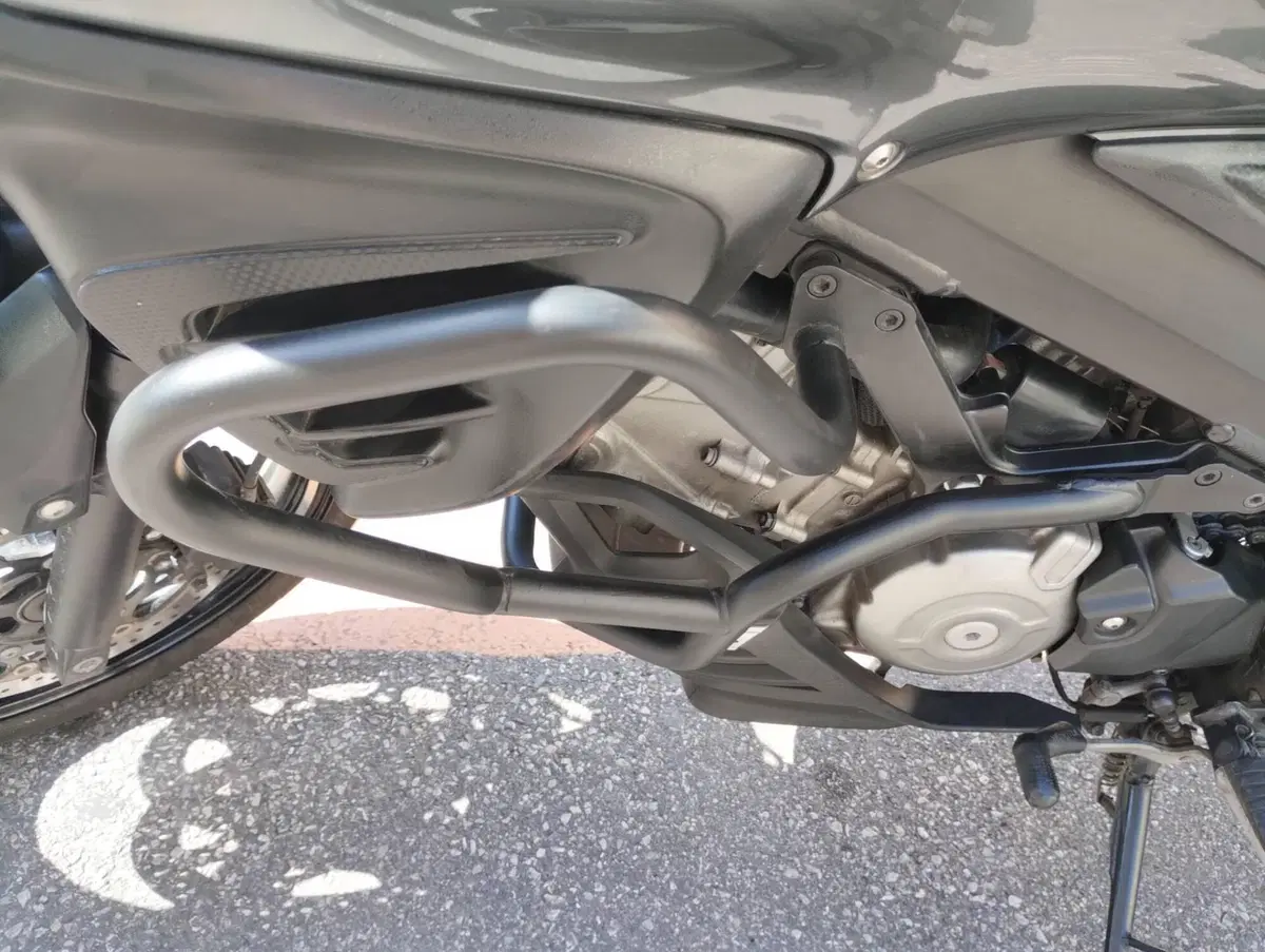 Suzuki V-Strom 650 ABS (2011 - 17) (9)