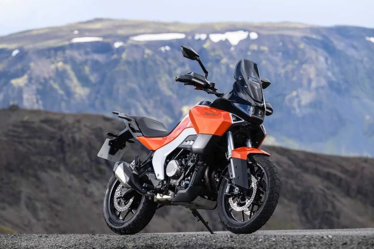 Norton Atlas 2026: lusso per tutti!? Il nostro test in Islanda [VIDEO e GALLERY] (3)