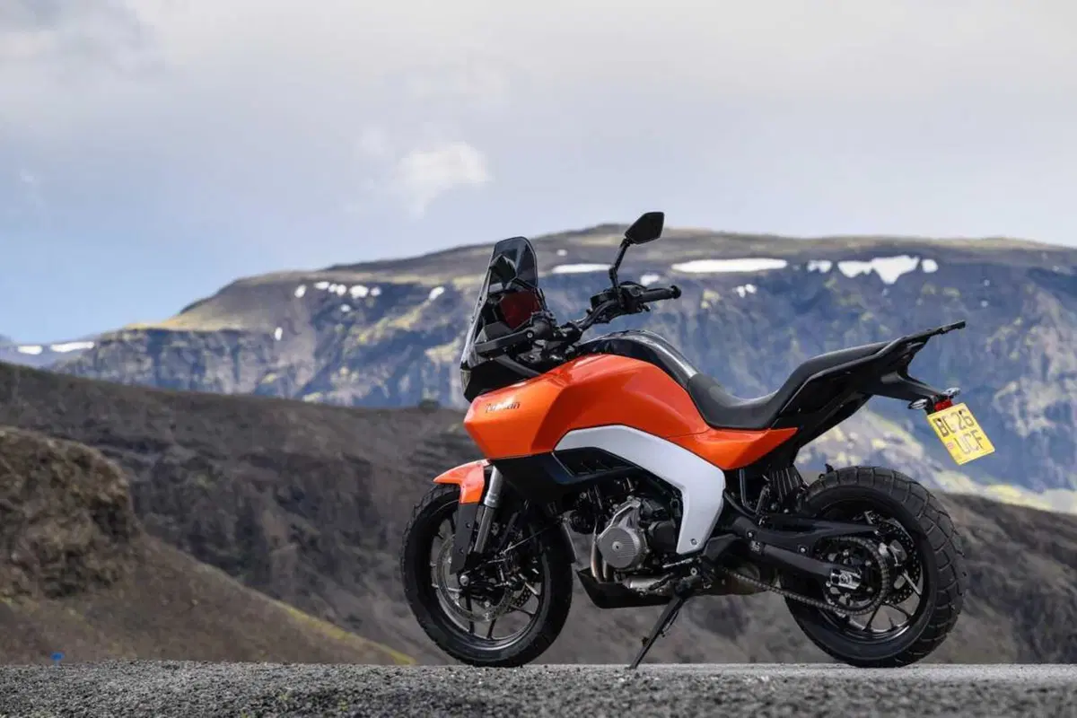 Norton Atlas 2026: lusso per tutti!? Il nostro test in Islanda [VIDEO e GALLERY] (8)