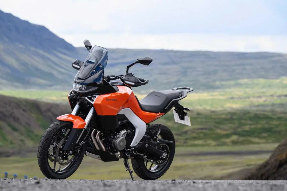 Norton Atlas 2026: lusso per tutti!? Il nostro test in Islanda [VIDEO e GALLERY] (15)