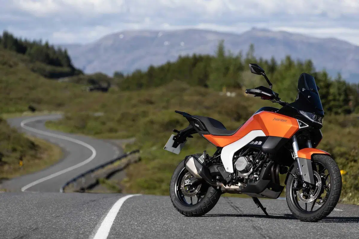 Norton Atlas 2026: lusso per tutti!? Il nostro test in Islanda [VIDEO e GALLERY] (25)