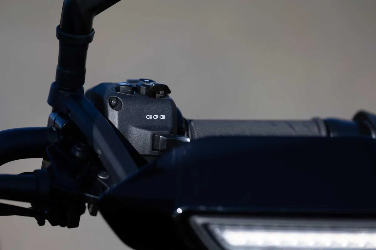 Norton Atlas 2026: lusso per tutti!? Il nostro test in Islanda [VIDEO e GALLERY] (4)