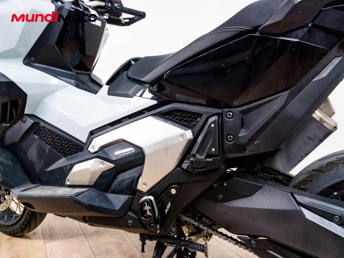 Honda X-ADV 750 (2025 - 26) (10)