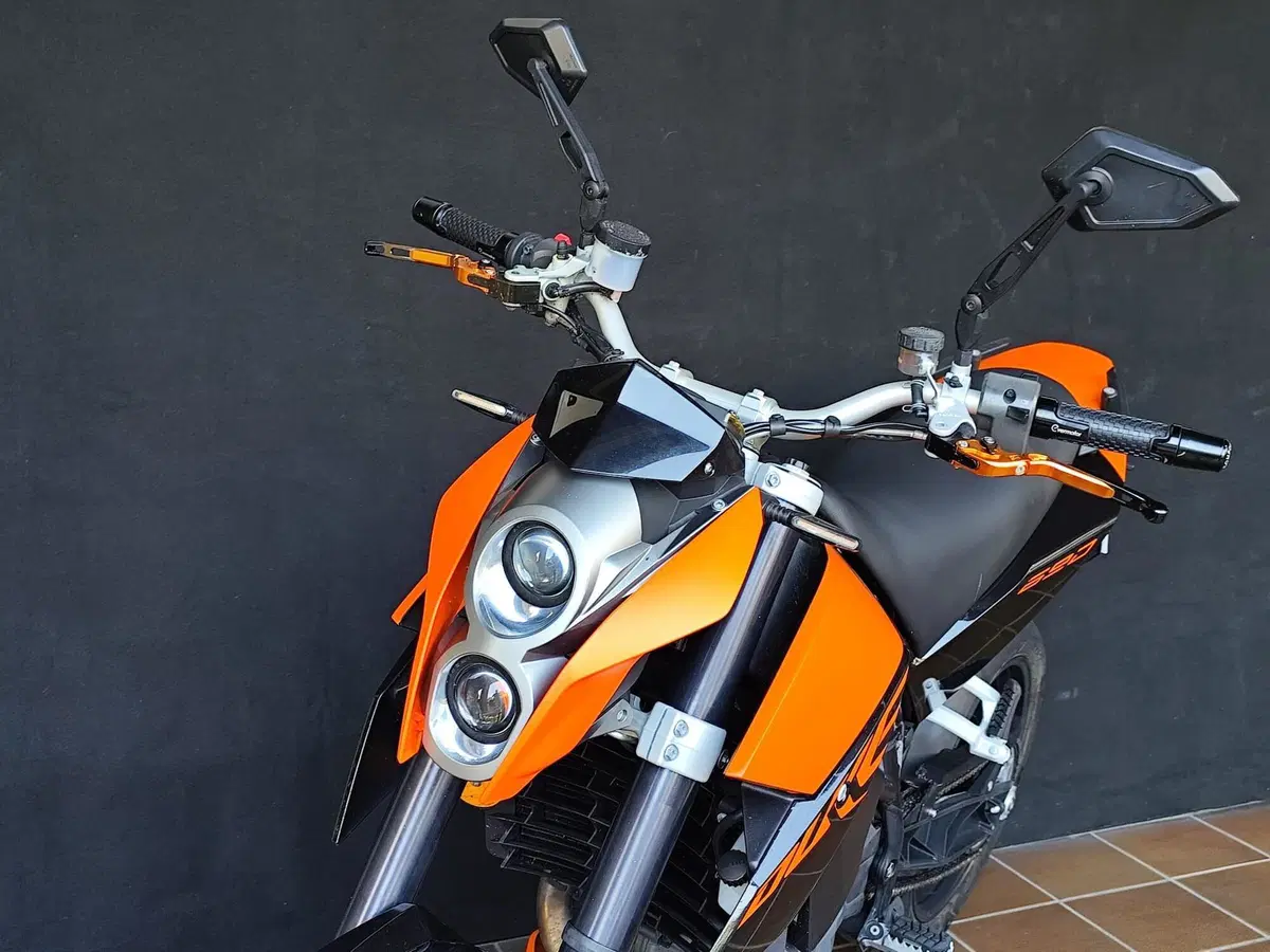 KTM 690 Duke (2007 - 09) (8)
