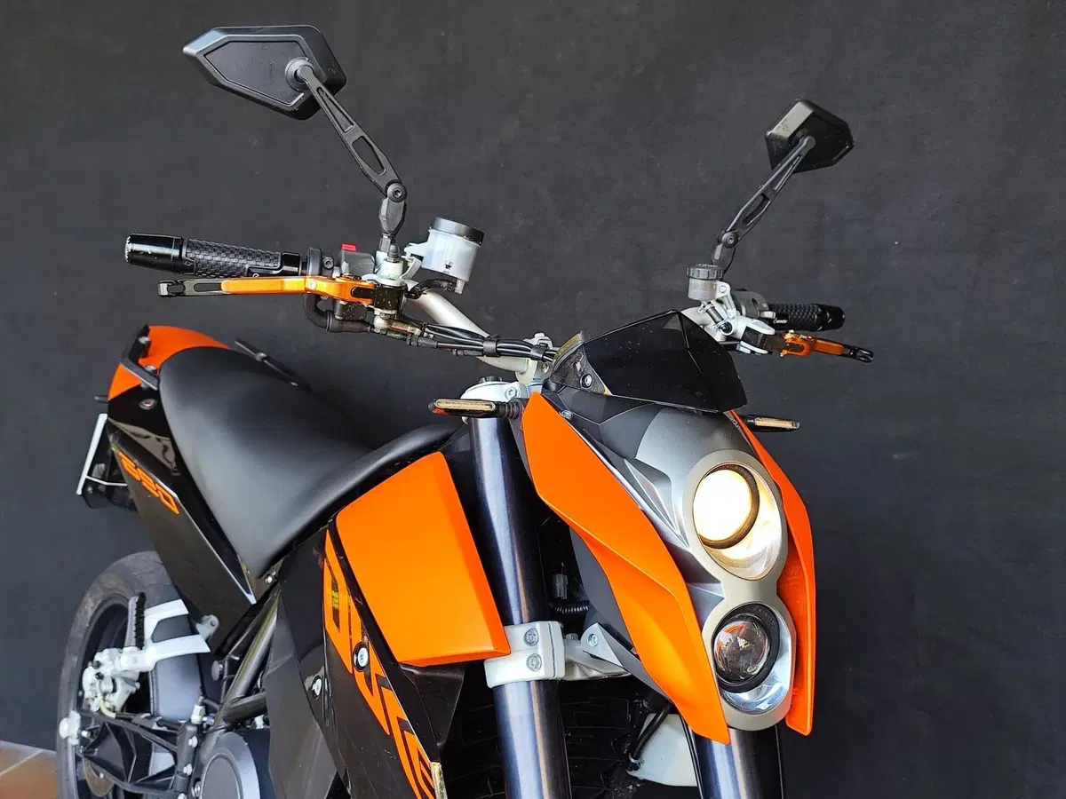 KTM 690 Duke (2007 - 09) (9)