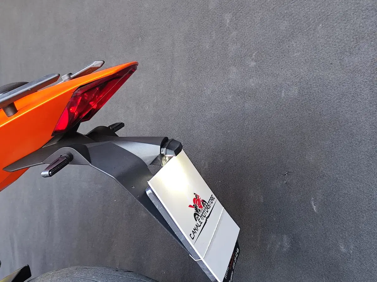 KTM 690 Duke (2007 - 09) (12)