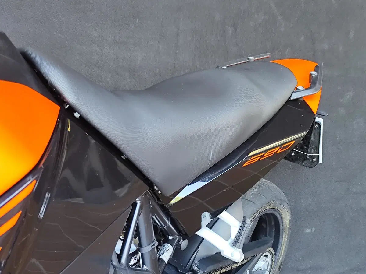 KTM 690 Duke (2007 - 09) (18)
