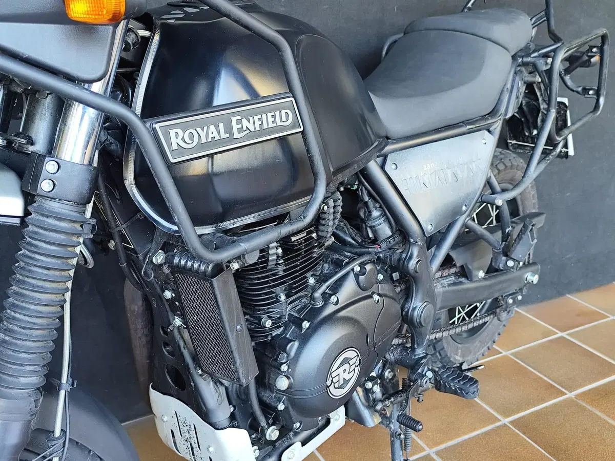 Royal Enfield Himalayan 411 (2017 - 20) (16)