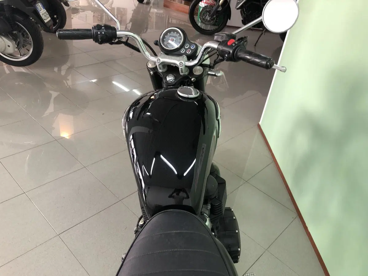 Triumph Bonneville T100 (2001 - 07) (8)
