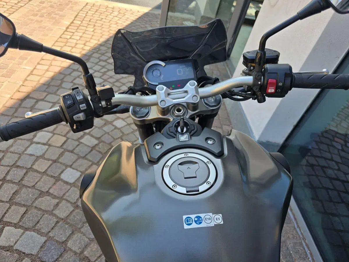 Honda CB 1000 R ABS (2011 - 17) (7)