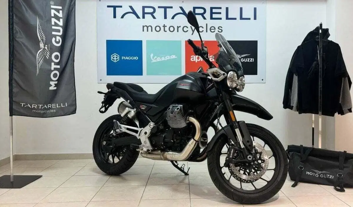 Moto Guzzi V85 Strada (2024 - 26) (13)