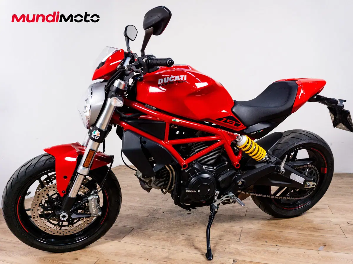 Ducati Monster 797 Plus (2019) (8)