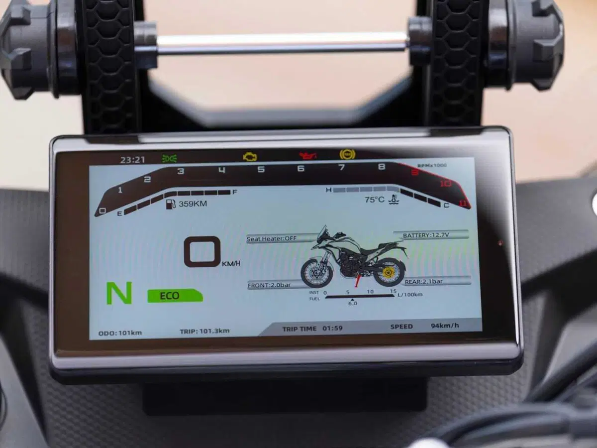 Kove 625X Pro, la crossover cinese con la dotazione maxi e il prezzo mini! Il TEST [VIDEO] (88)