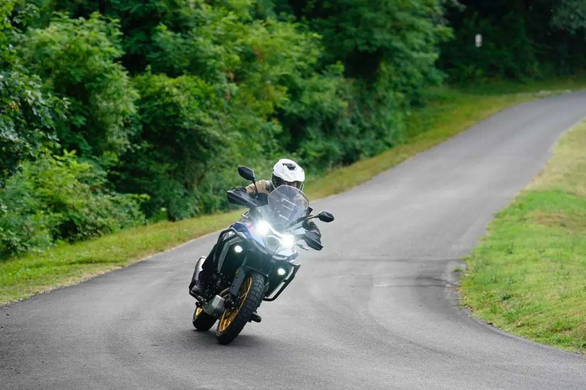 Kove 625X Pro, la crossover cinese con la dotazione maxi e il prezzo mini! Il TEST [VIDEO] (22)