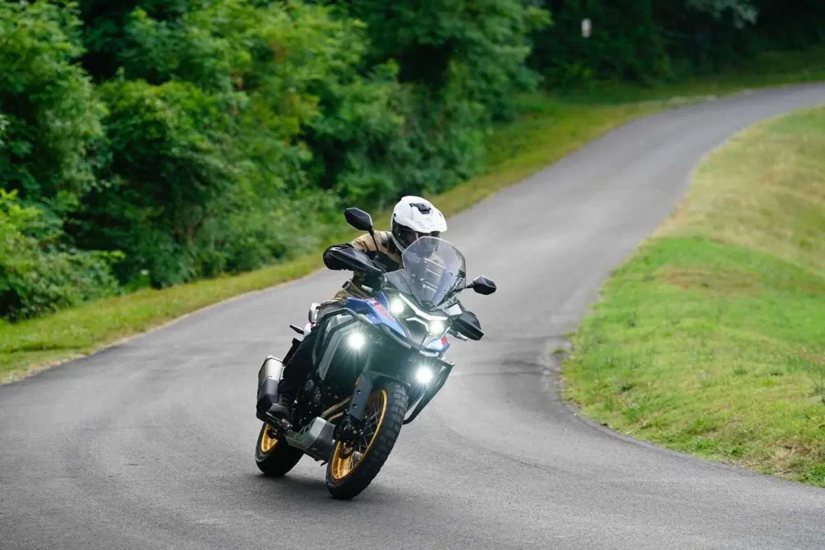 Kove 625X Pro, la crossover cinese con la dotazione maxi e il prezzo mini! Il TEST [VIDEO] (23)