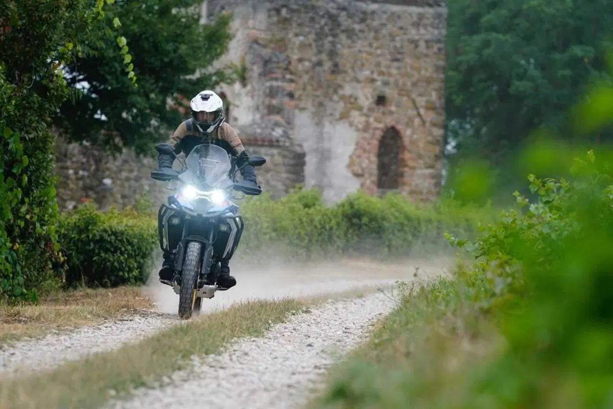 Kove 625X Pro, la crossover cinese con la dotazione maxi e il prezzo mini! Il TEST [VIDEO] (40)