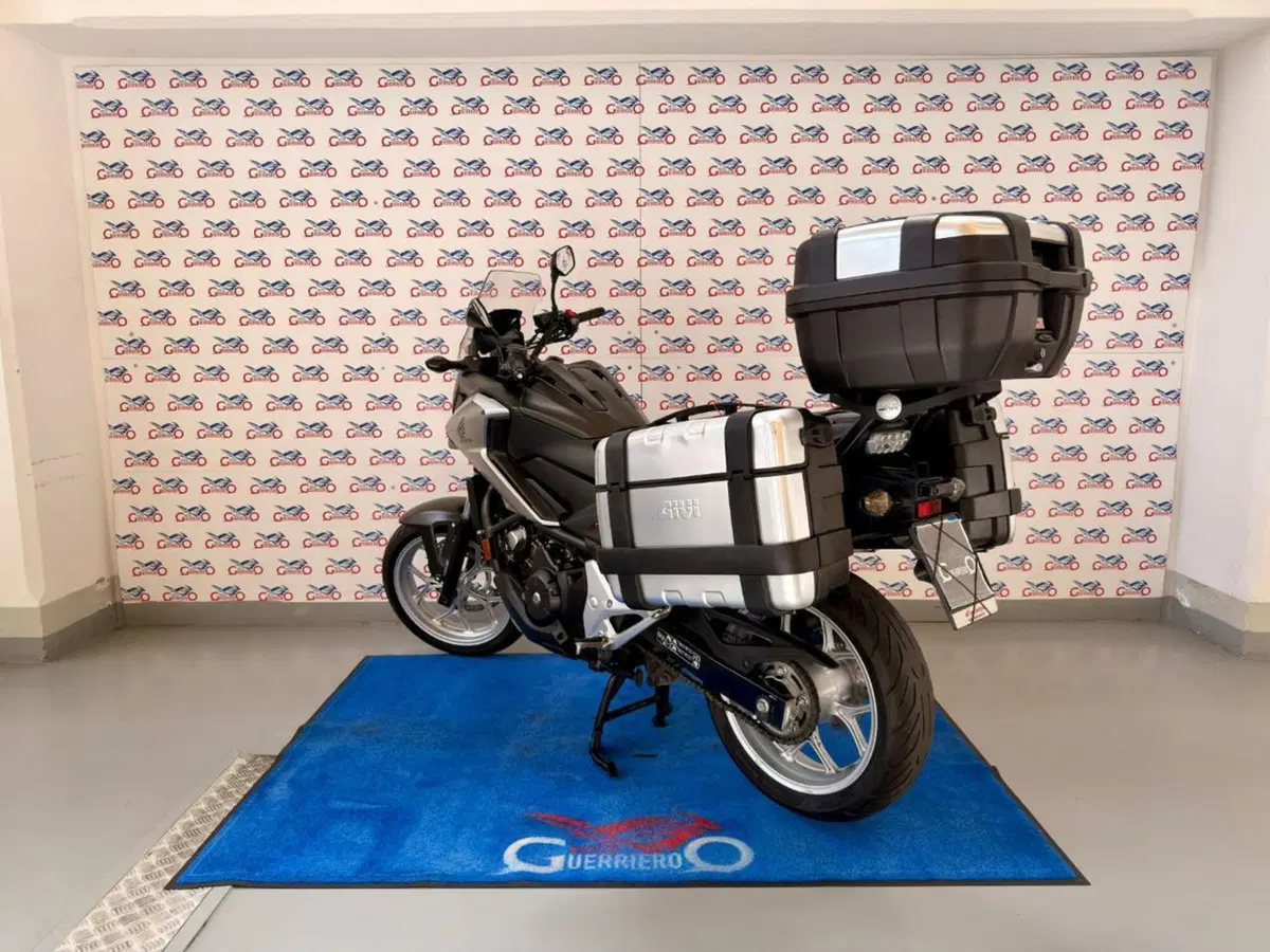Honda NC 750 X DCT ABS Travel Edition (2016 -17) (4)