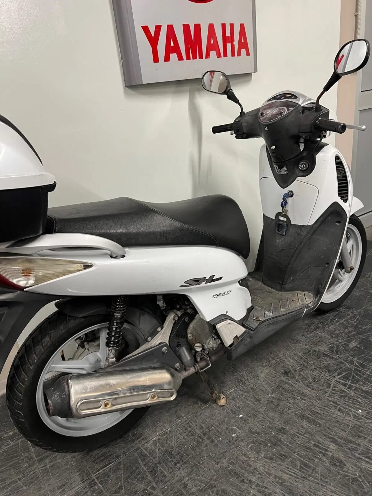 Honda SH 150i (2005 - 08) (4)