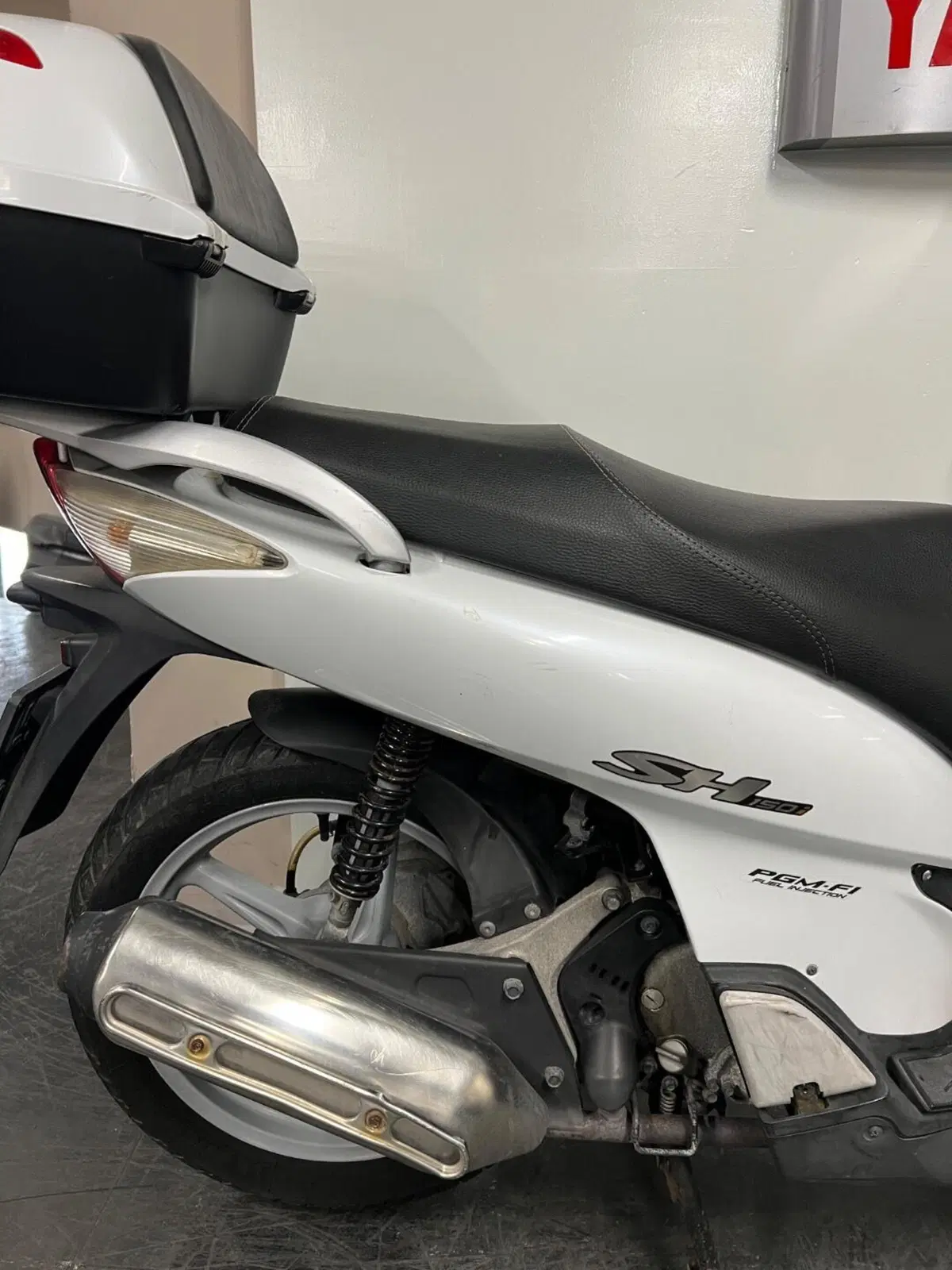 Honda SH 150i (2005 - 08) (6)
