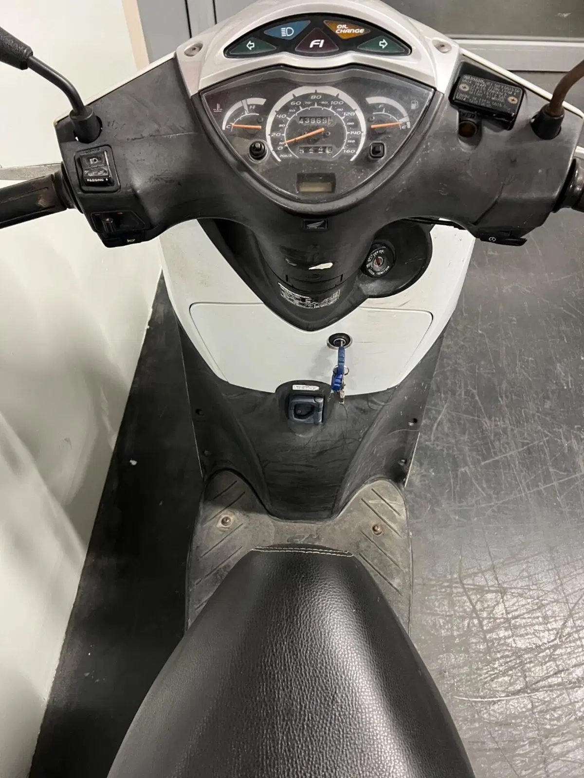 Honda SH 150i (2005 - 08) (9)