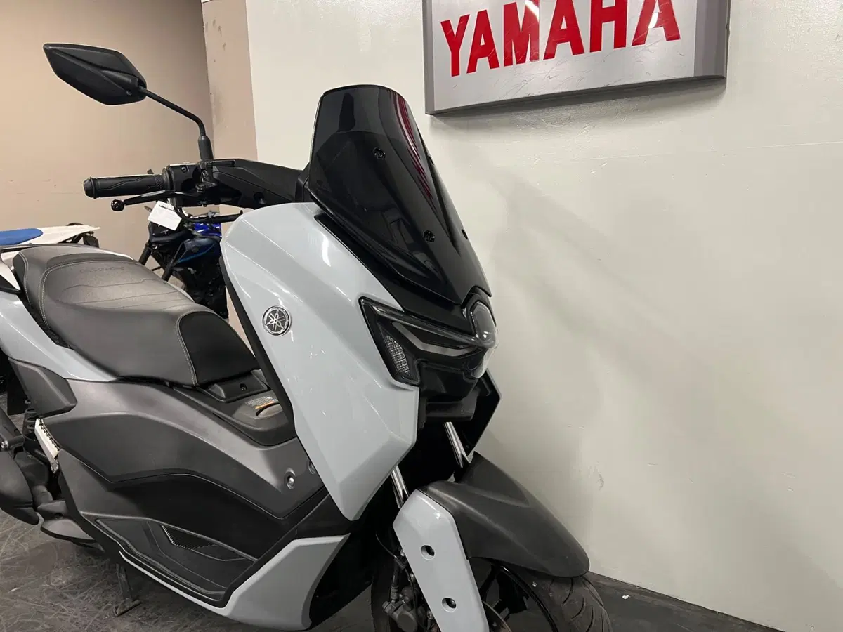 Yamaha N-Max 125 Tech Max (2025 - 26) (2)