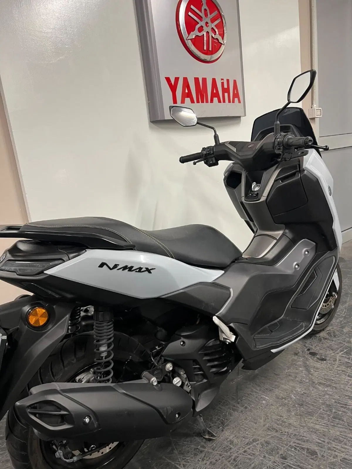 Yamaha N-Max 125 Tech Max (2025 - 26) (4)