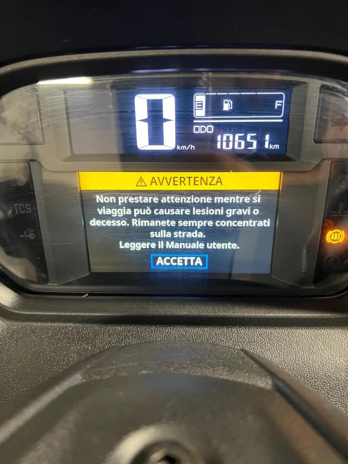 Yamaha N-Max 125 Tech Max (2025 - 26) (10)