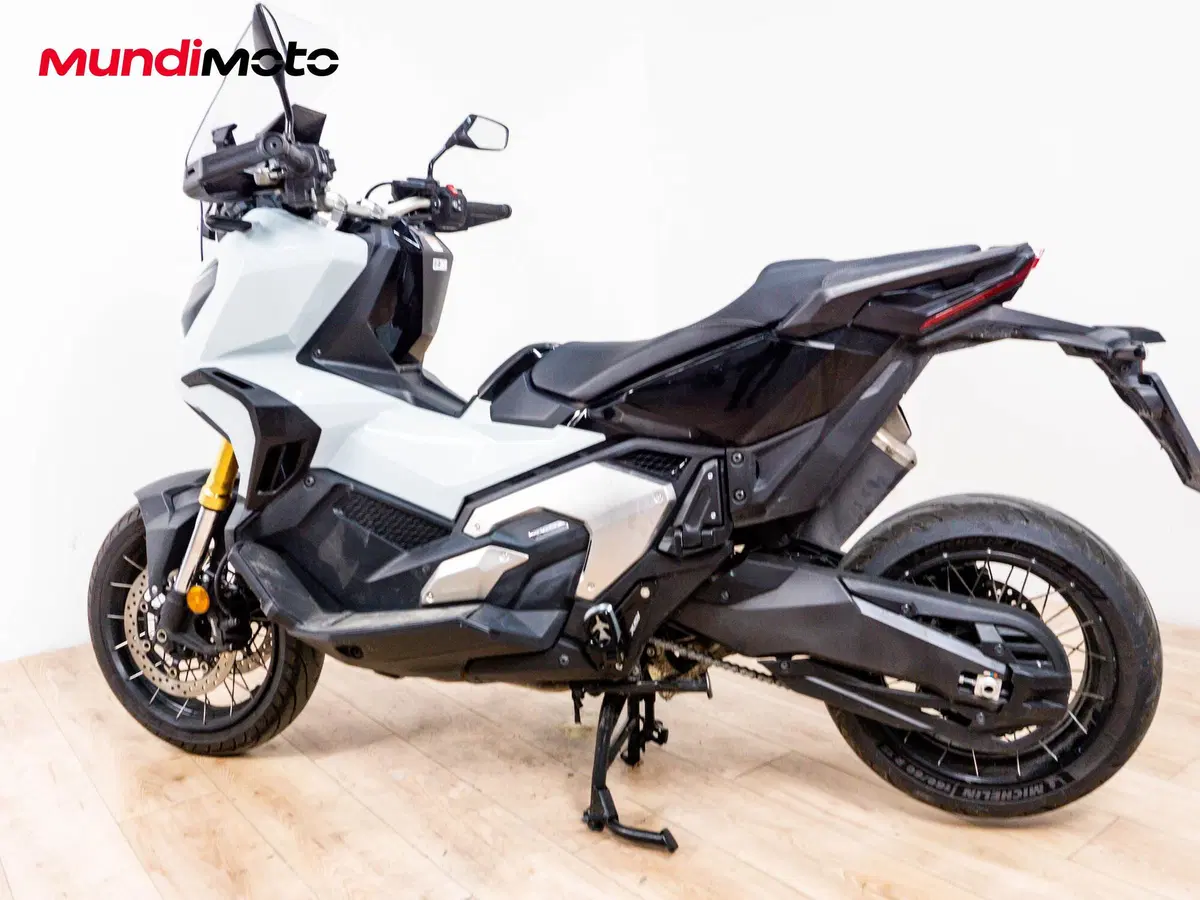 Honda X-ADV 750 (2025 - 26) (7)