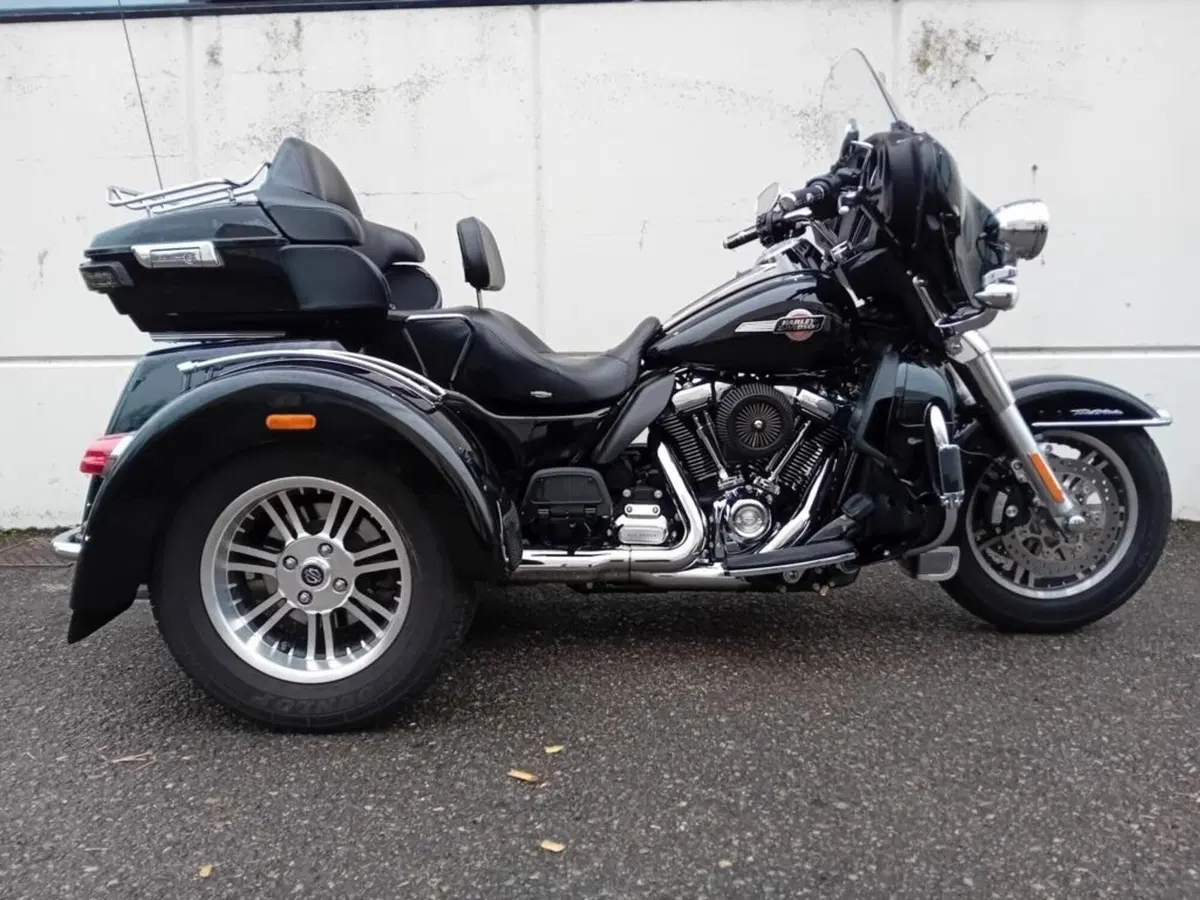 Harley-Davidson Tri Glide Ultra (2021 - 26)