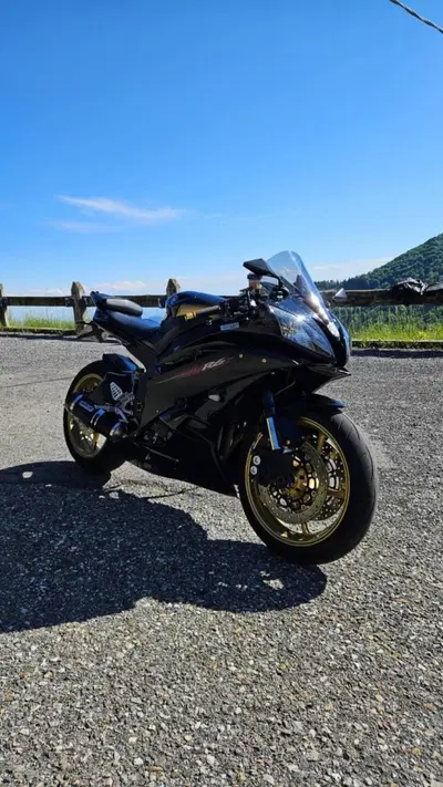 Yamaha YZF R6 (2006 - 07) usata