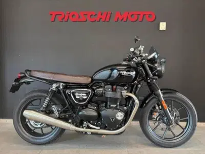 Triumph Street Twin 900 (2016) usata
