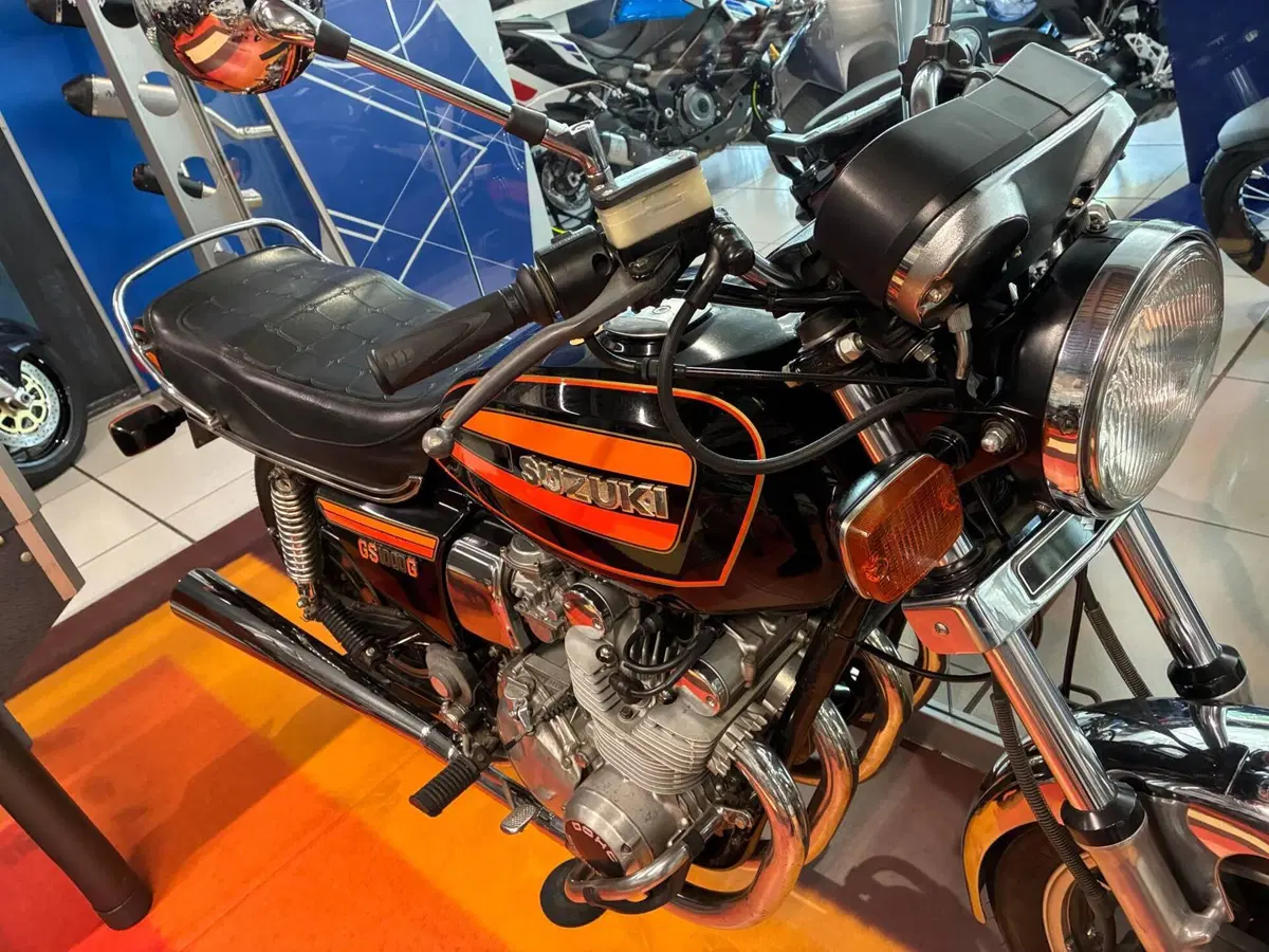 Suzuki GS 1000 G (1980 - 85) (3)