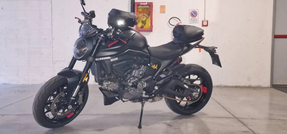 Ducati Monster 937 (2021 - 25) (7)