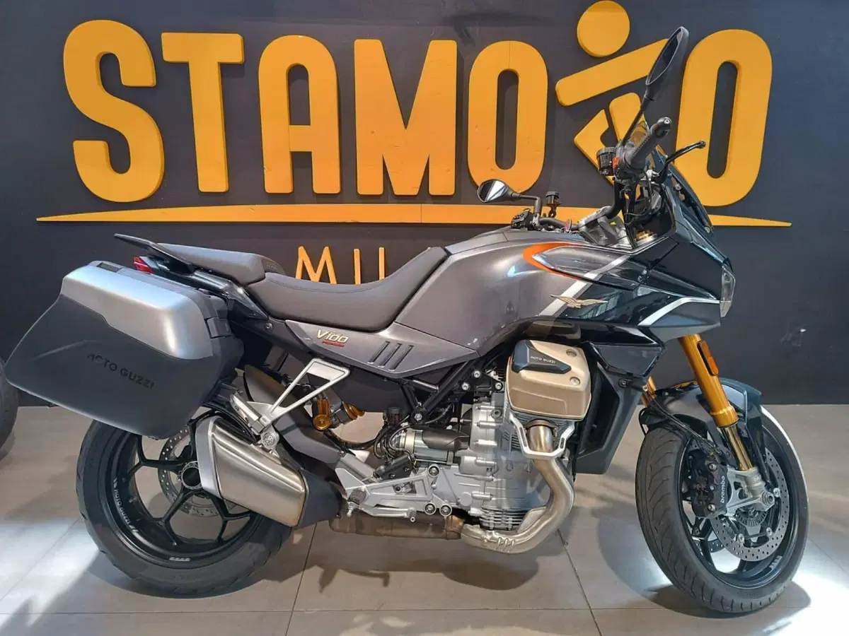 Moto Guzzi V100 Mandello S (2022 - 24)